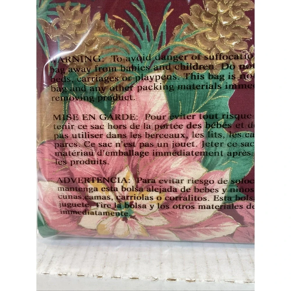 Vintage Christmas Tablecloth Poinsettias Pinecones Holly Holiday‎ 103x61 Oblong